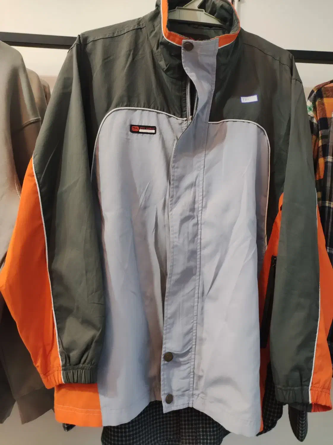 هودی آکبند اورجینال|لباس|تربت جام, جامی|دیوار