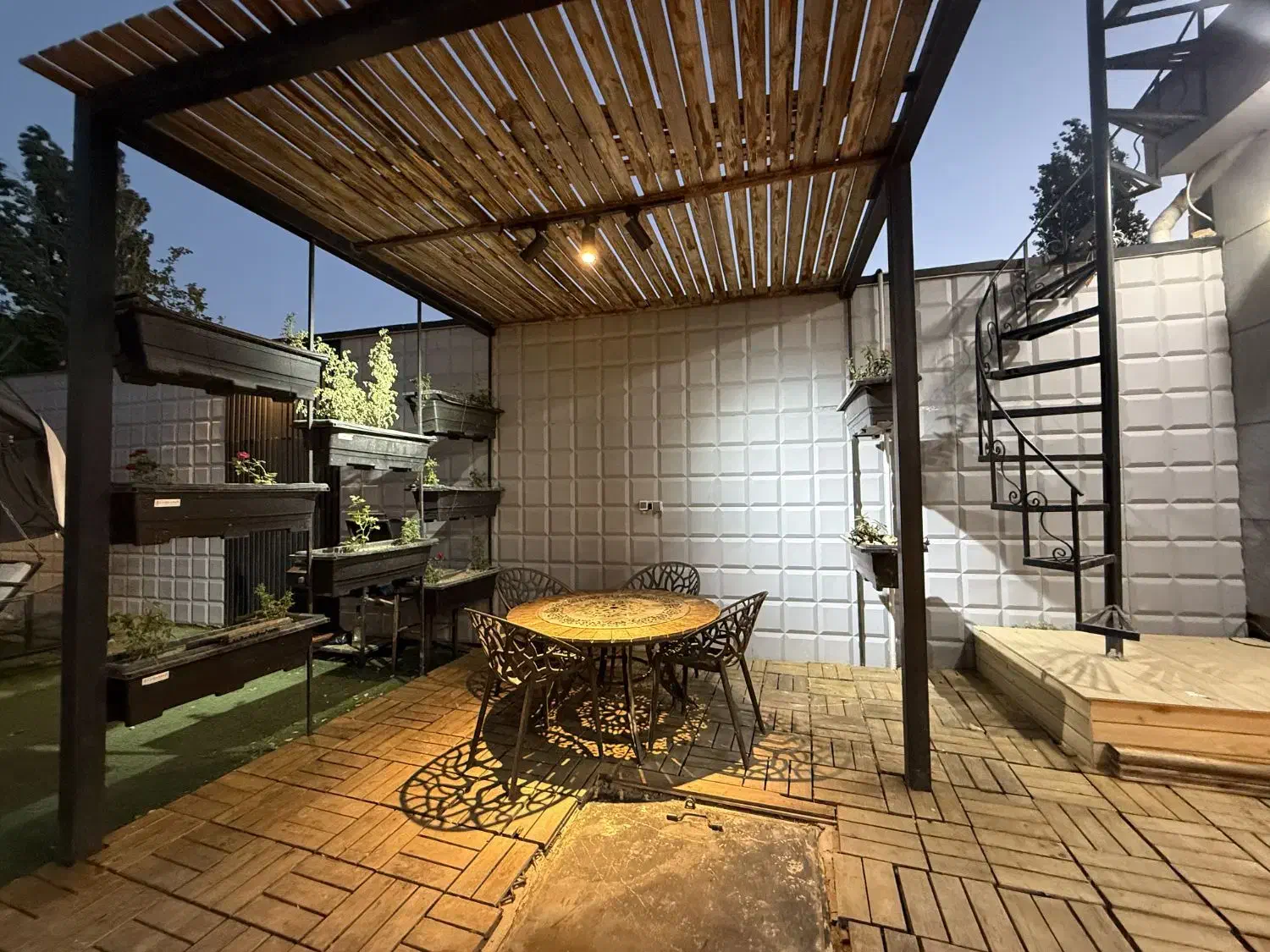 اجاره روزانه ویلا استخردار تهراندشت کرج|اجارهٔ کوتاهمدت ویلا و باغ|کرج, فاز ۲ مهرشهر|دیوار