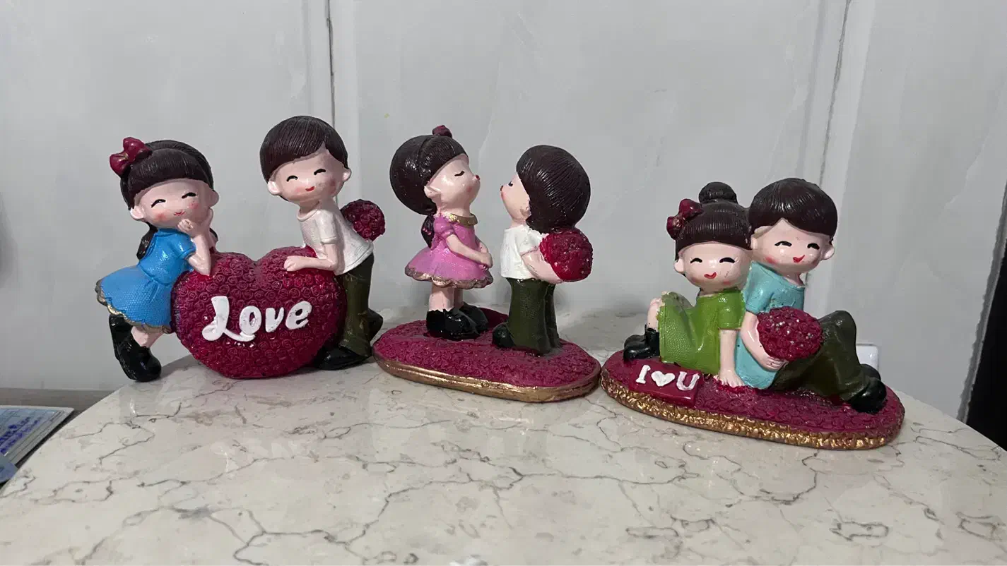 مجسمه|مجسمه، تندیس، ماکت|نسیم‌شهر, |دیوار