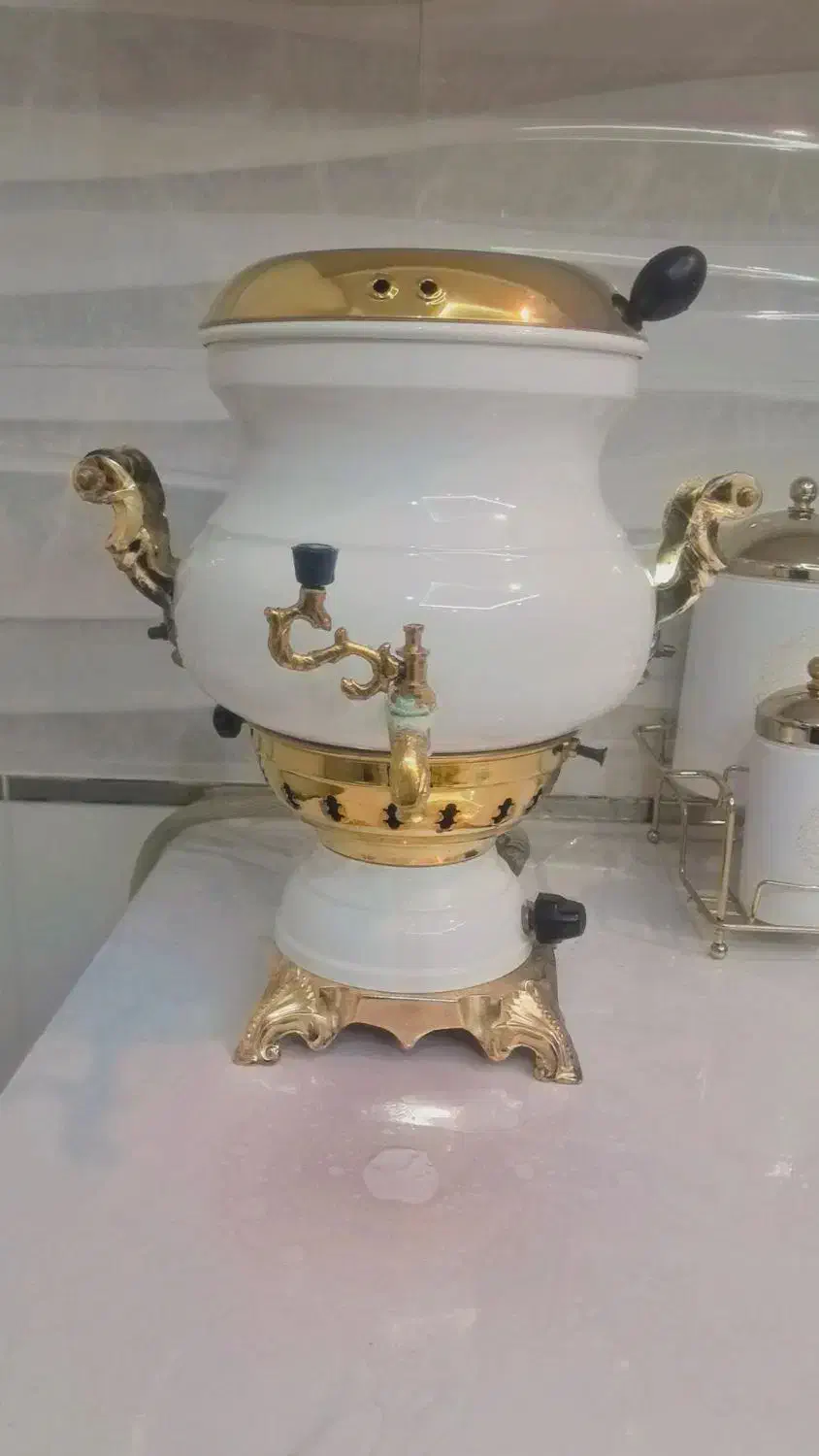 سماور و پاسماری دوتاش باهم ۷۷۰۰در حد نو هستند|سماور، چایساز، قهوهساز|روانسر, |دیوار