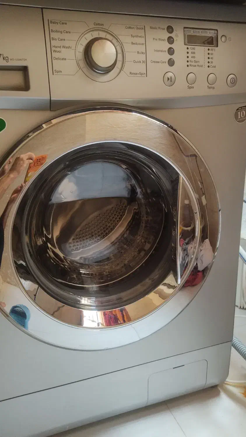 لباسشویی ال جی کره ای اصل ۷کیلویی|ماشین لباسشویی و خشککن لباس|جرقویه, |دیوار