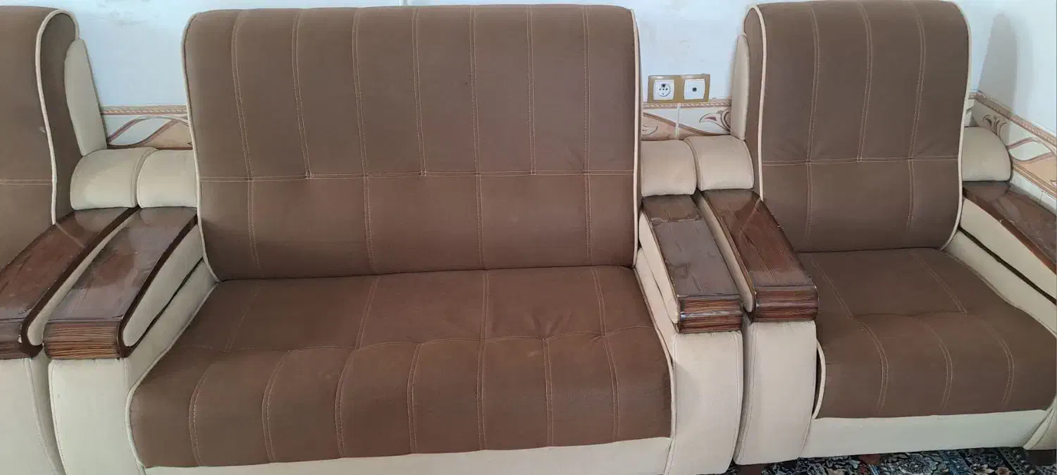 فروش مبل دست دو ۷نفره|مبلمان خانگی و میز عسلی|فسا, |دیوار