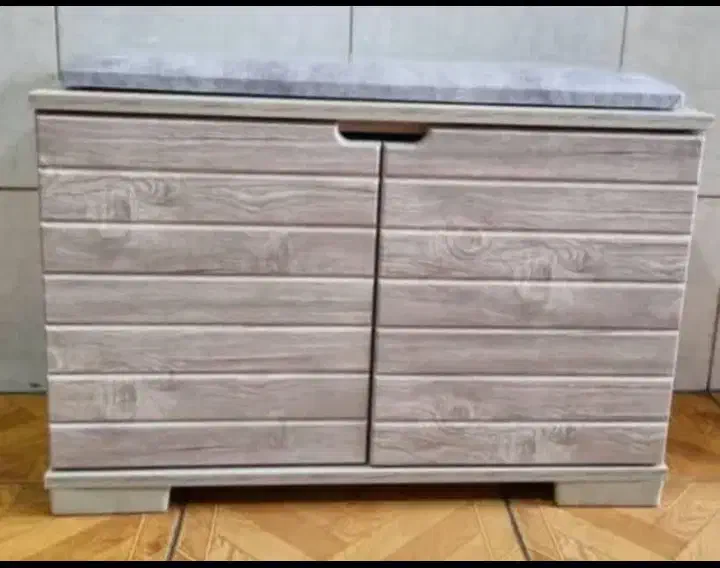 جا کفشی نشیمن دار|جاکفشی، کمد، دراور|تهران, شهید رجایی|دیوار