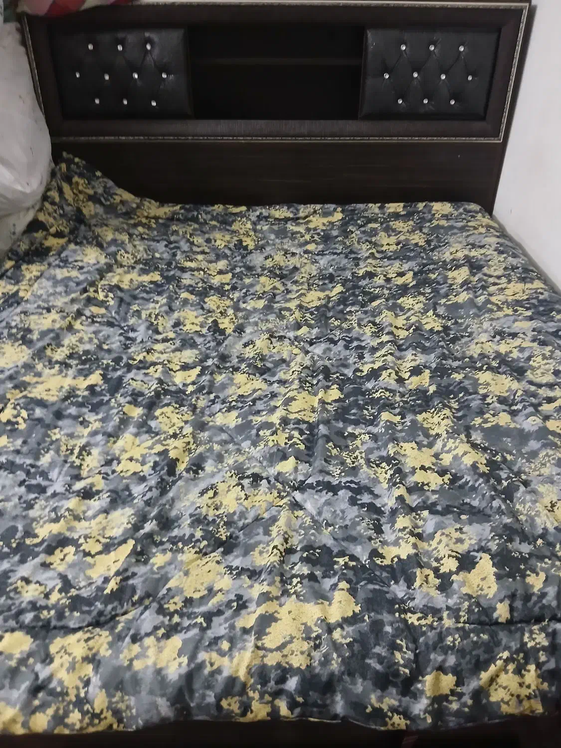 تخت فروشی ۲ نفره|تشک تختخواب|شیروان (خراسان), |دیوار