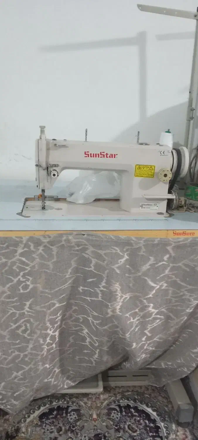 چرخ خیاطی|چرخ خیاطی و ریسندگی|بومهن, |دیوار