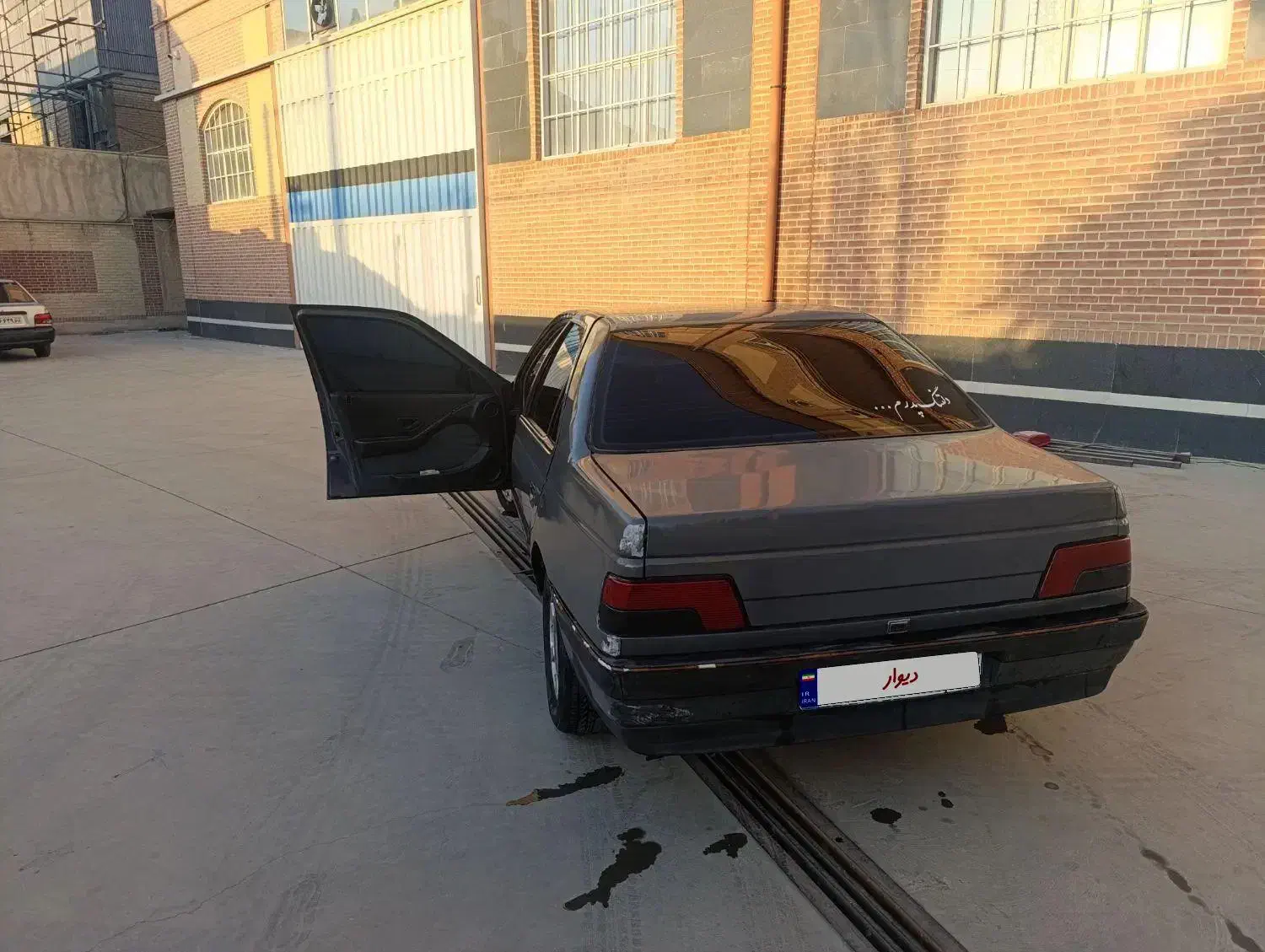 پژو ۴۰۵ ۲۰۰۰|خودرو سواری و وانت|فردیس, شهرک هفده شهریور|دیوار