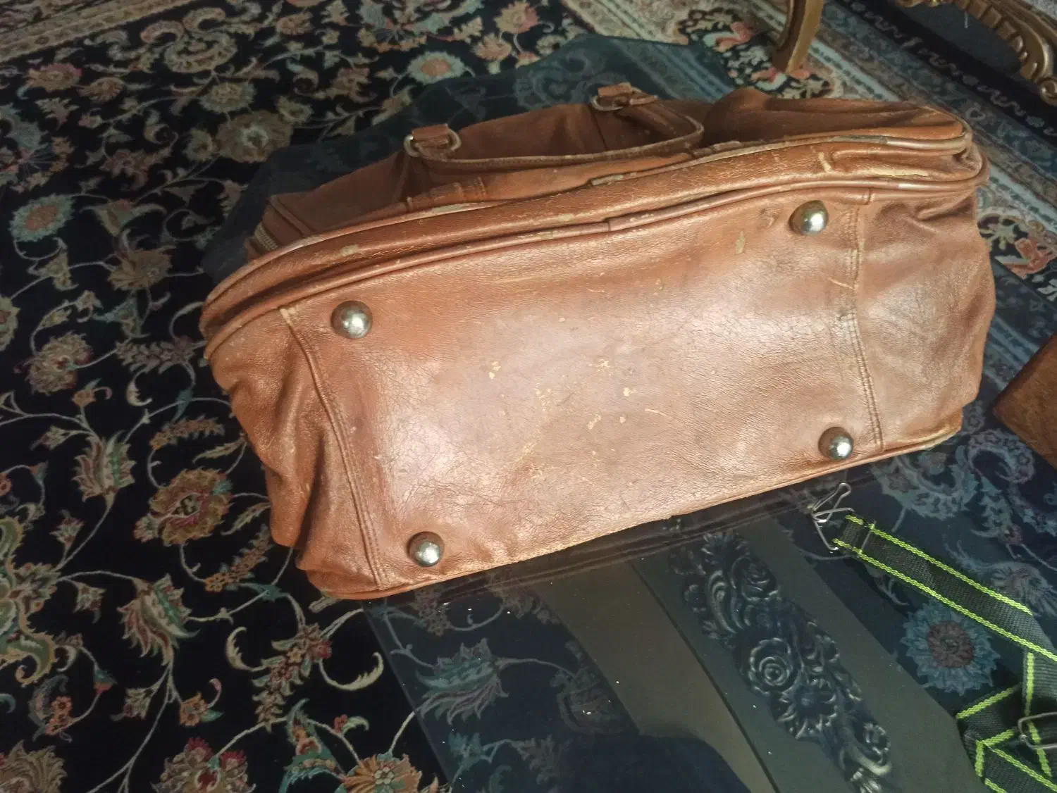 کیف بزرگ جا دار|کیف، کفش، کمربند|ماهدشت, |دیوار