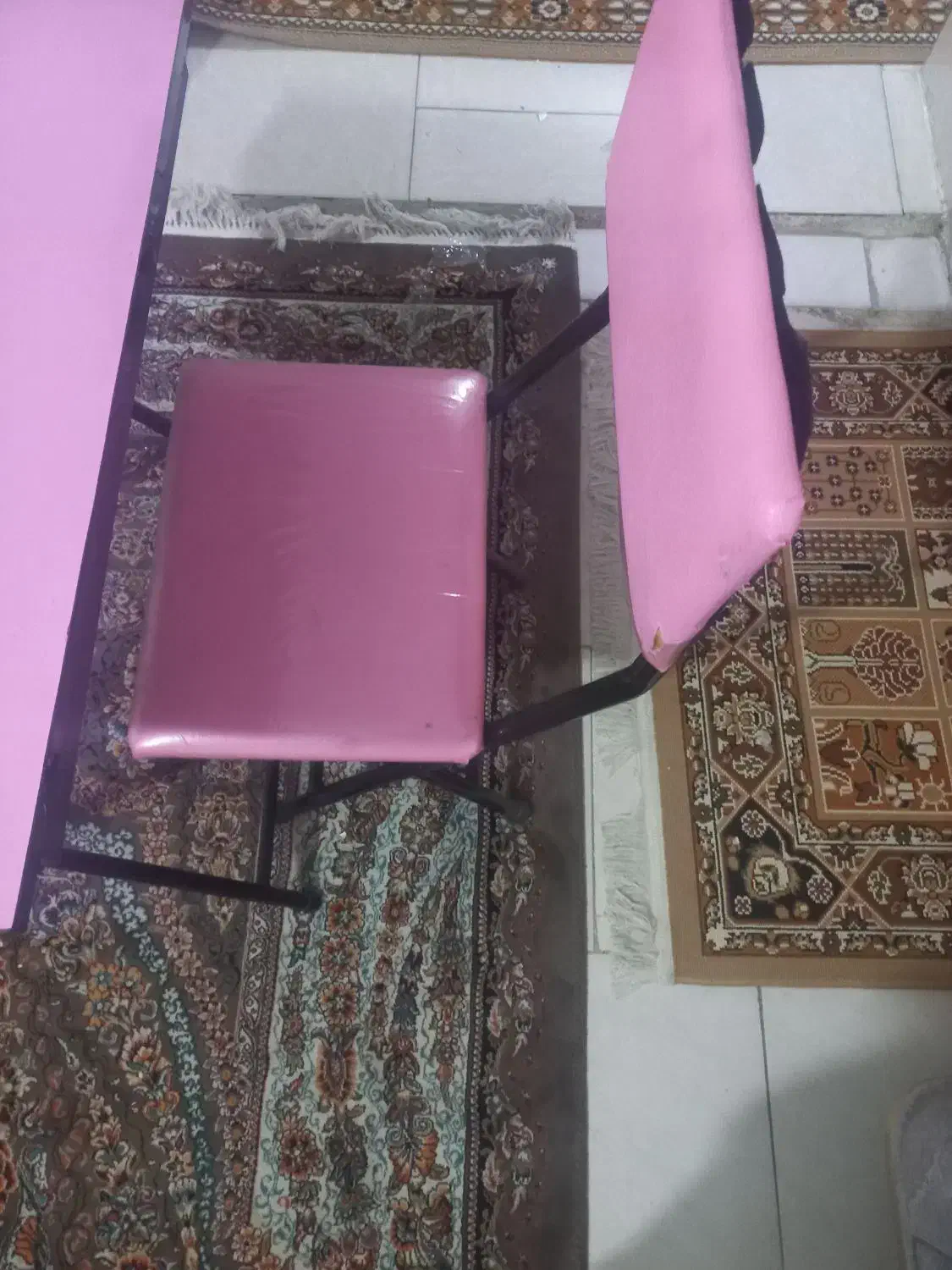 میز تحریر|میز تحریر و کامپیوتر|هشتگرد, شهرک آرتیمان|دیوار