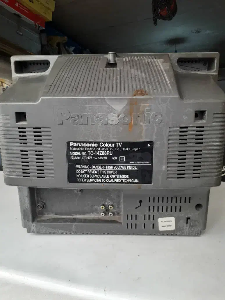 تلوزیون پاناسونیک ۱۴ اینچ اصلی|تلویزیون و پروژکتور|ری, حمزه‌آباد|دیوار