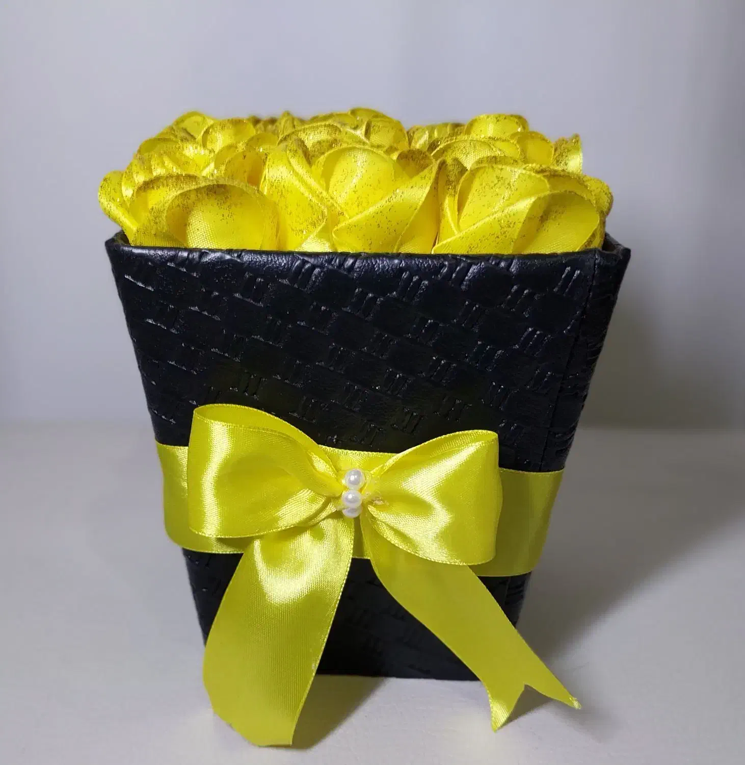 باکس گل|گل مصنوعی|رشت, شهرک قدس|دیوار