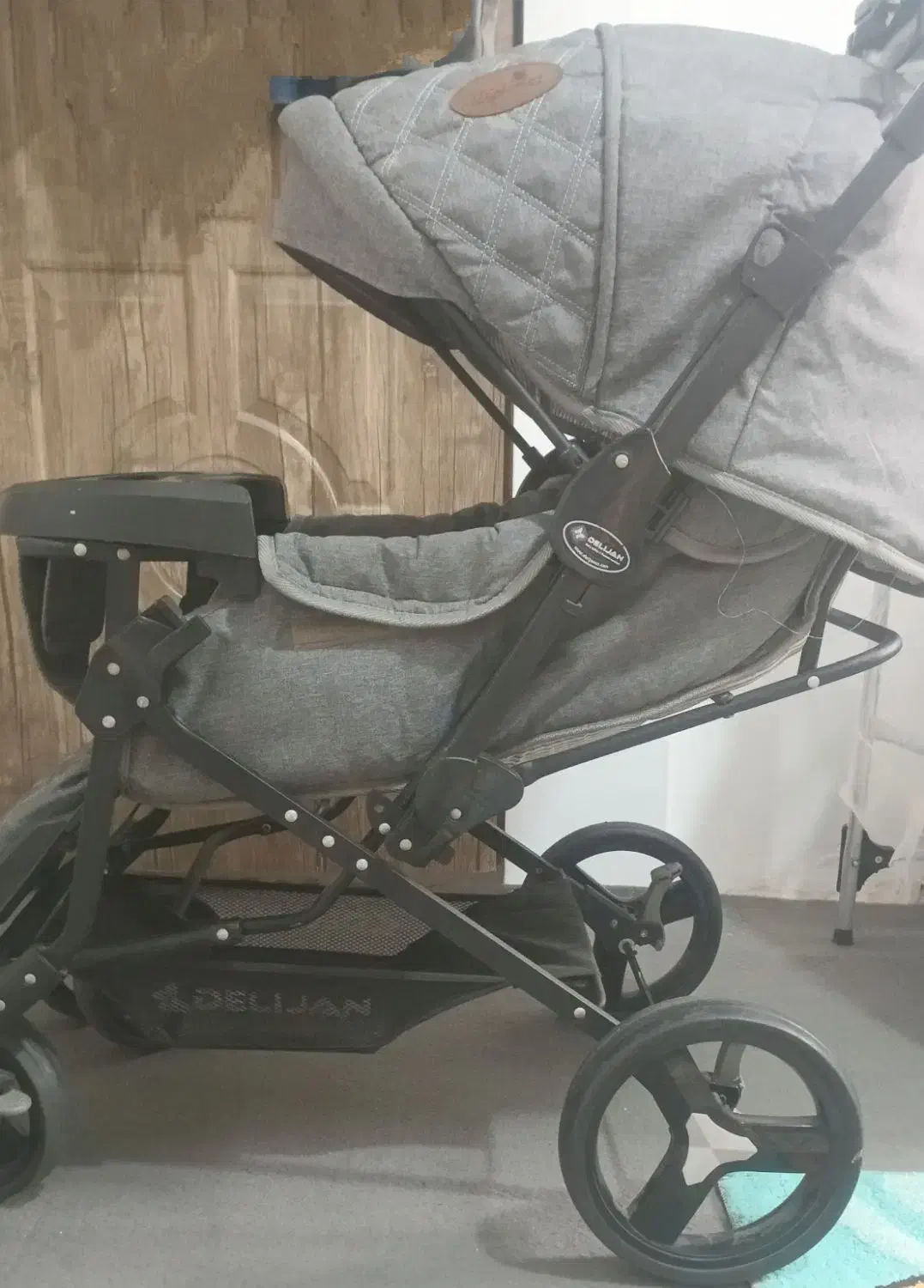 ست کالسکه و گهواره کریر مارک دلیجان|اسباب و اثاث بچه|تهران, یافت آباد شمالی|دیوار