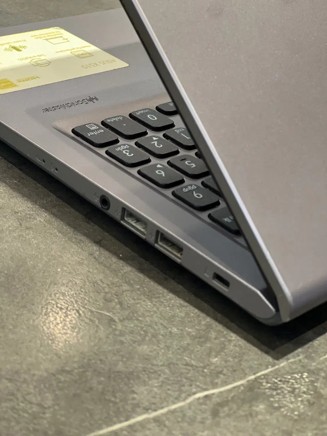 ASUS F515/X515|رایانه همراه|گله دار, |دیوار