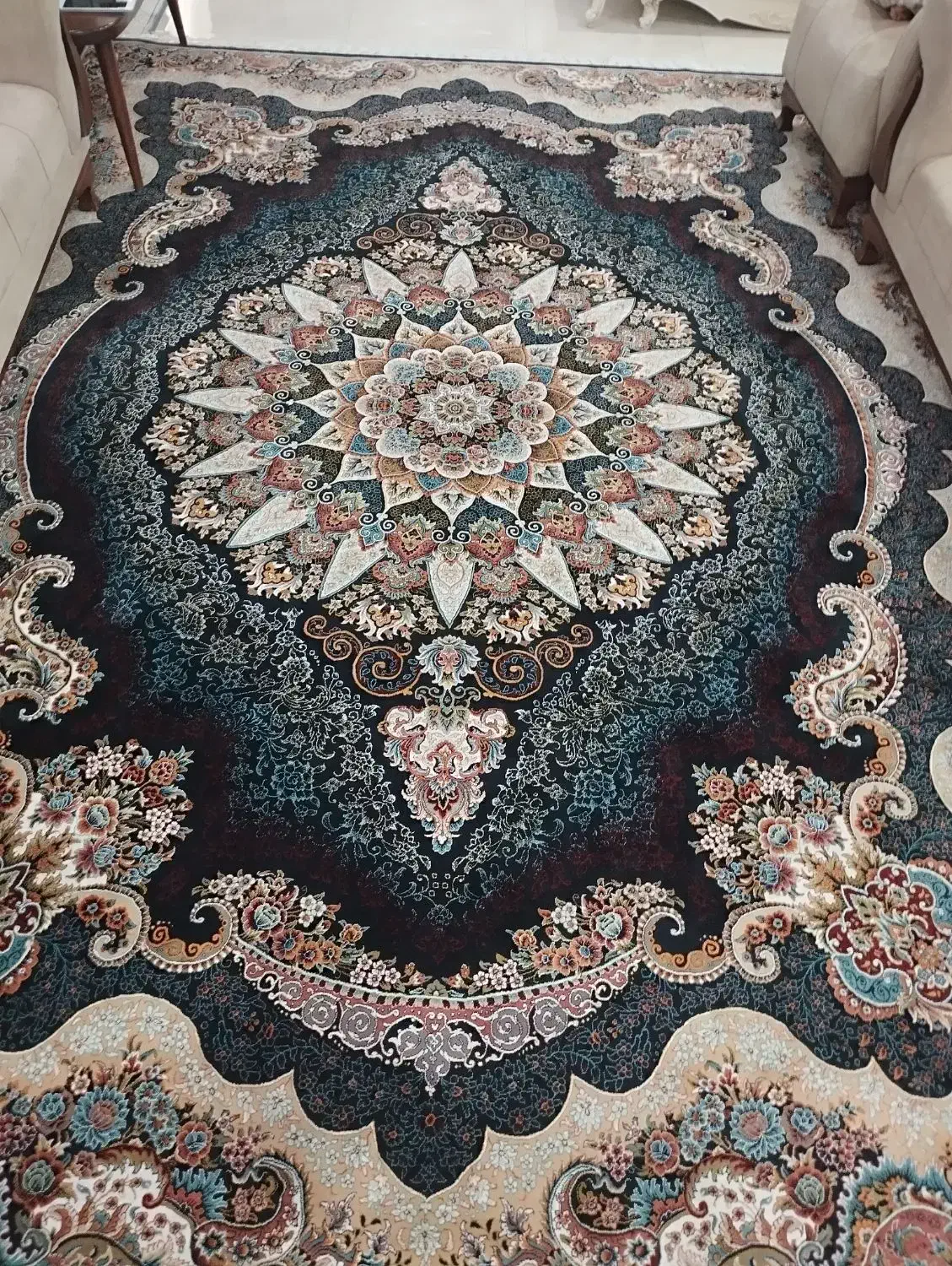 ۳ عدد فرش ۹ متری ۷۰۰شانه سالم وتمیز|فرش|تهران, مسعودیه|دیوار