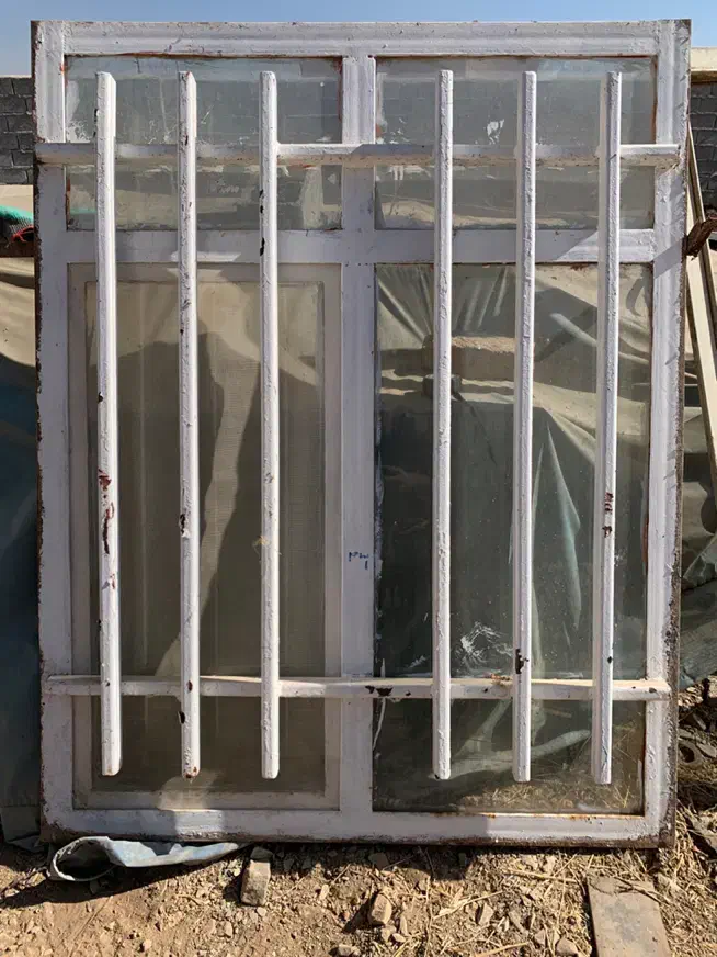 درب و پنجره  آهنی سالم|مصالح و تجهیزات ساختمان|دماوند, دماوند|دیوار