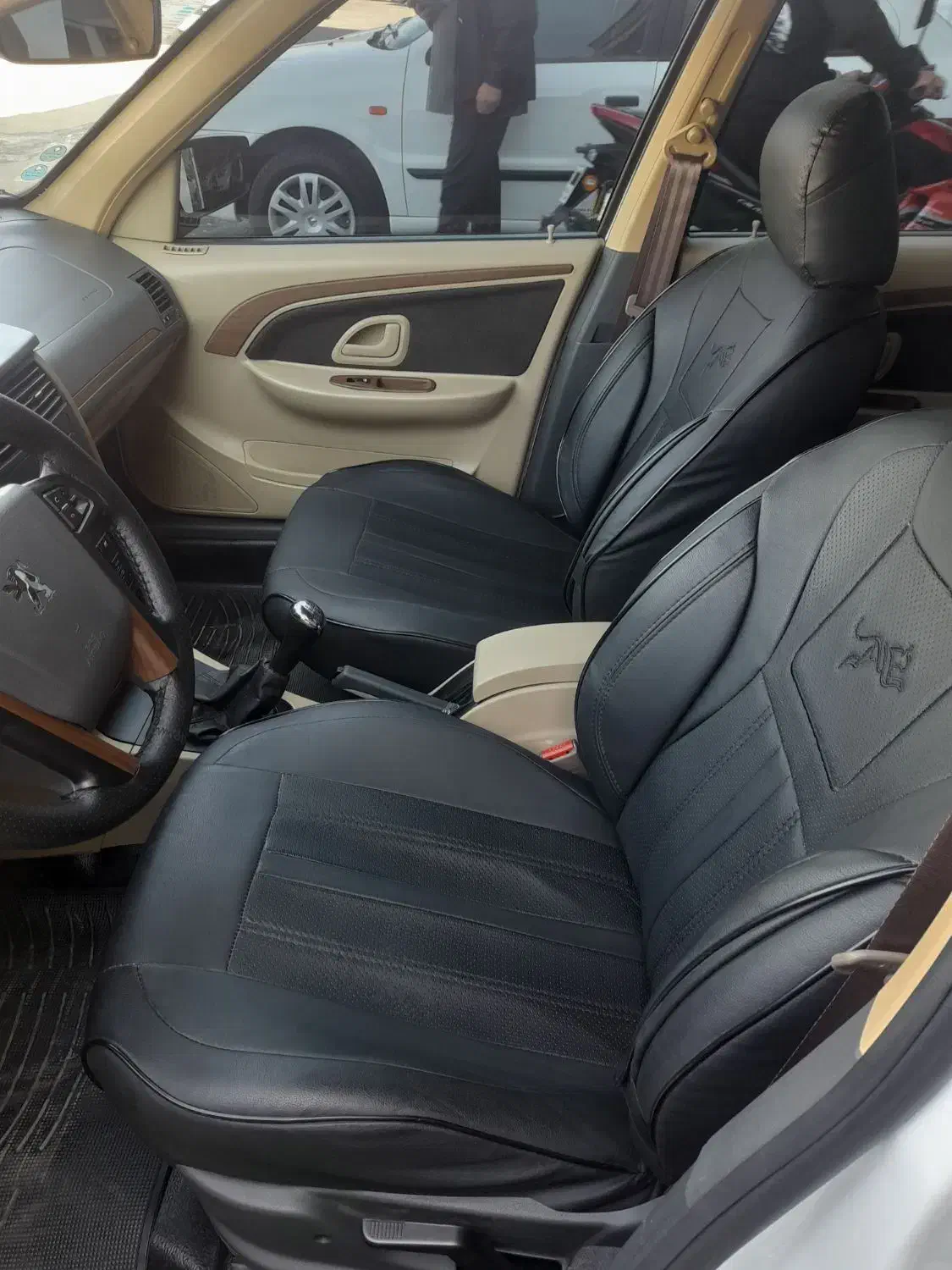 پارسxu7 pمدل ۴۰۲ در حد|خودرو سواری و وانت|همدان, |دیوار