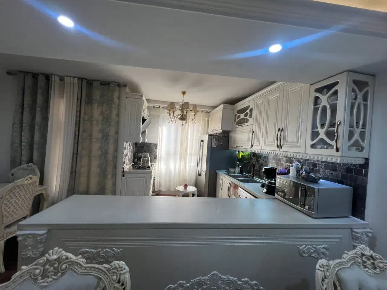 ۹۰متر/۲خواب/نور/مستقیم/تاپ لوکیشن|فروش آپارتمان|تهران, جوانمردان (اندیشه)|دیوار