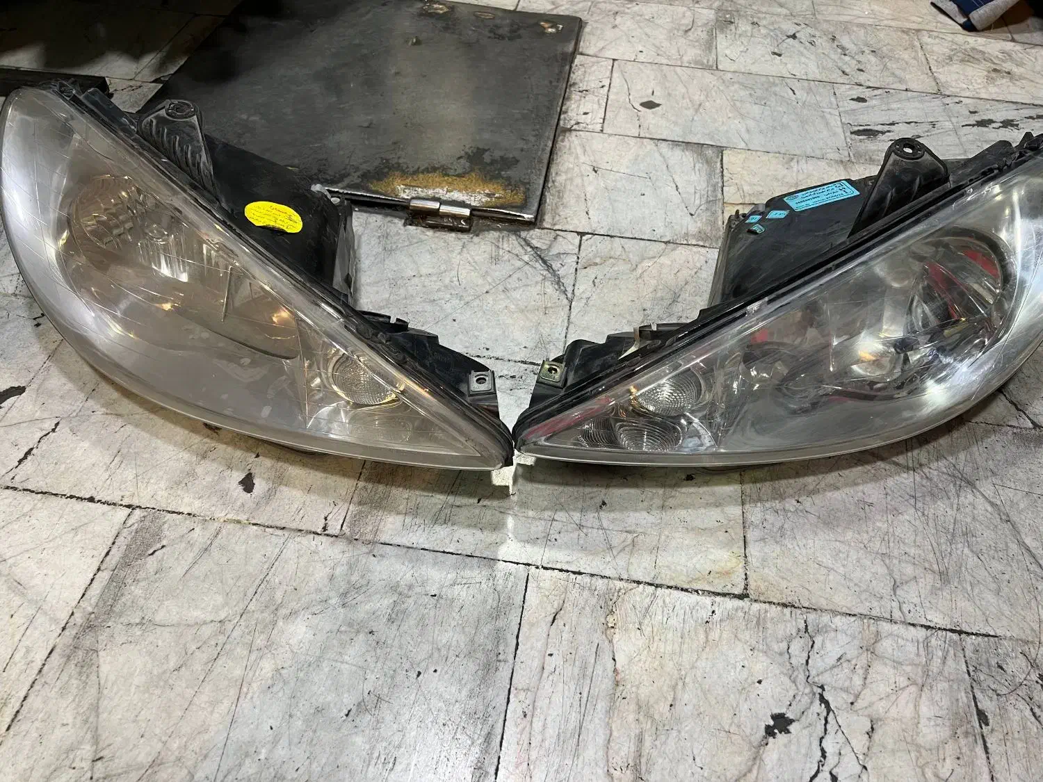 چراغ جلو 206|قطعات یدکی و لوازم جانبی|تهران, خاک سفید|دیوار