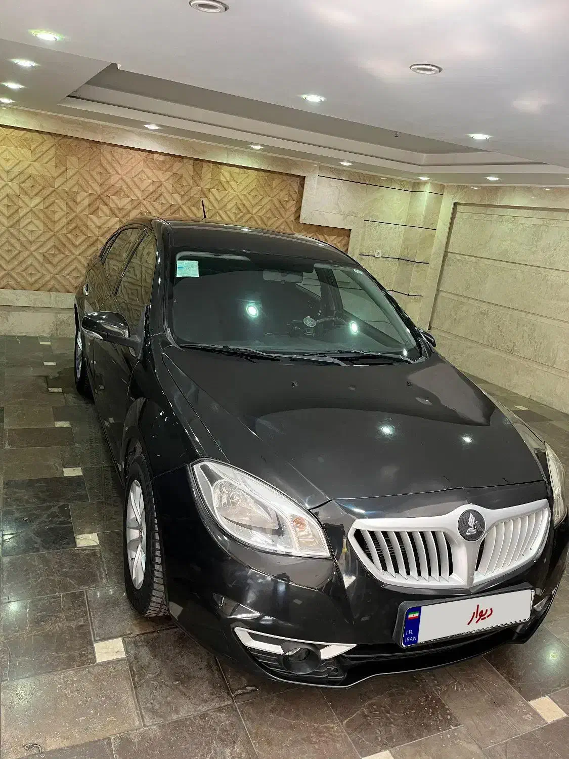 برلیانس مشکی|خودرو سواری و وانت|تهران, کاج|دیوار