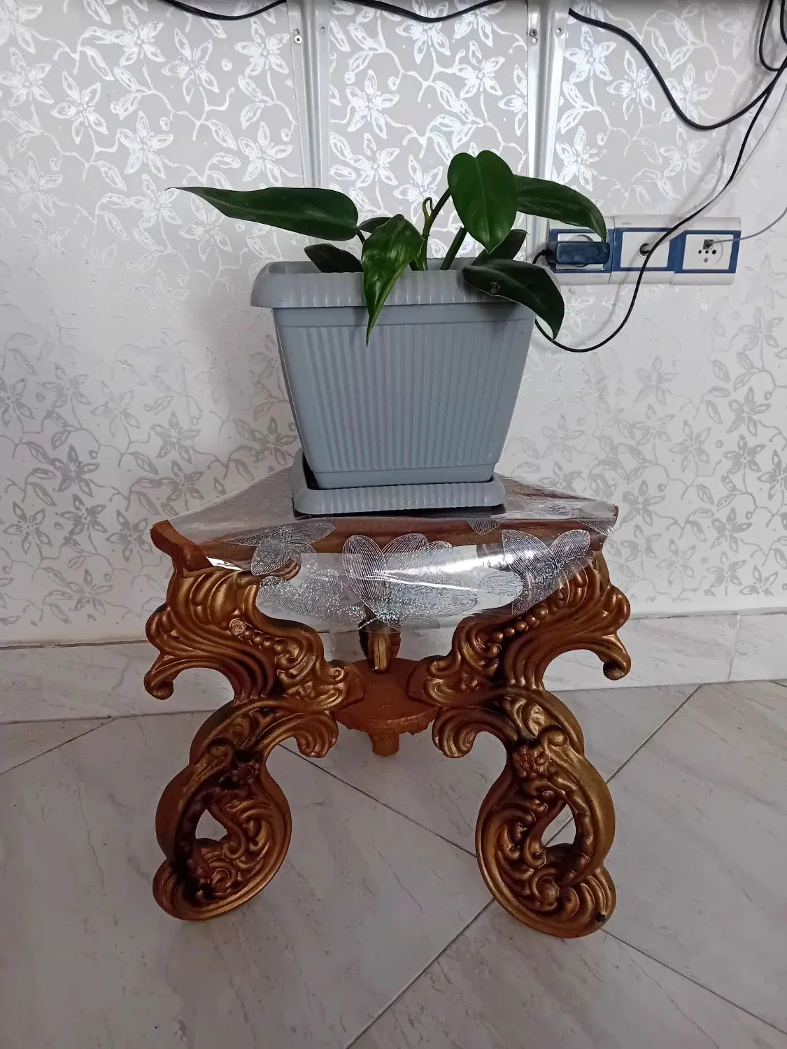 میز|میز تلفن|گرگان, |دیوار