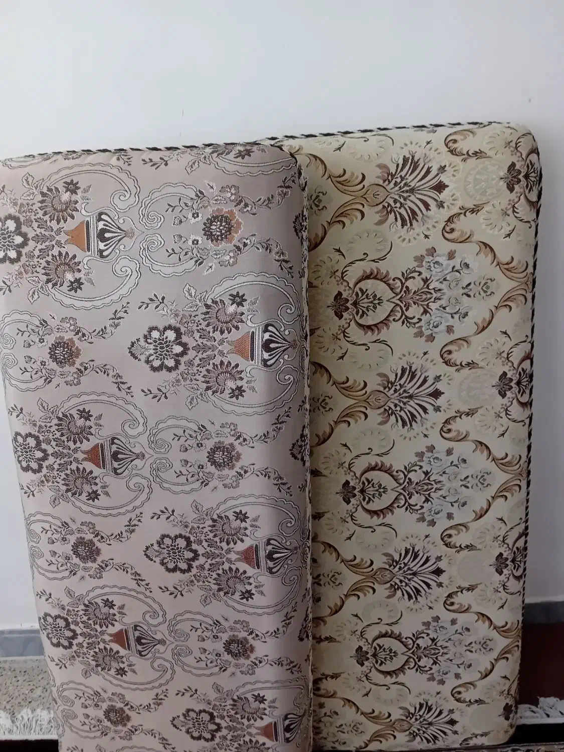 پشتی|پشتی|ایلام, |دیوار