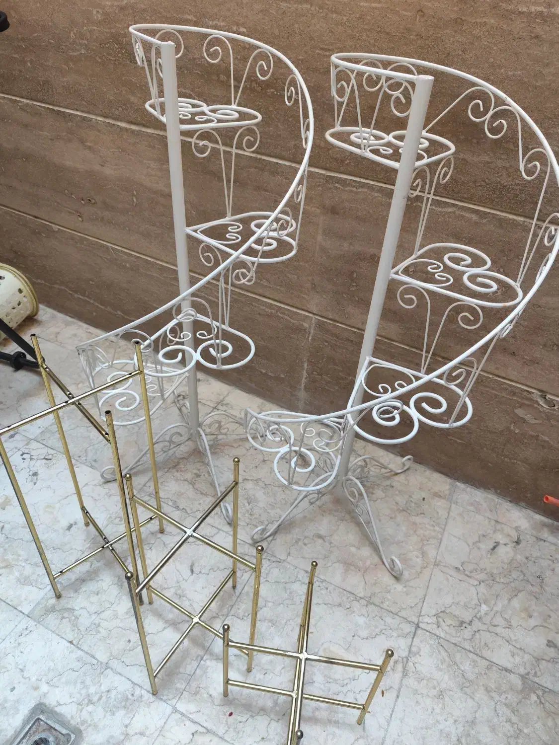 پایه گلدان|گل و گیاه طبیعی|تهران, هروی|دیوار