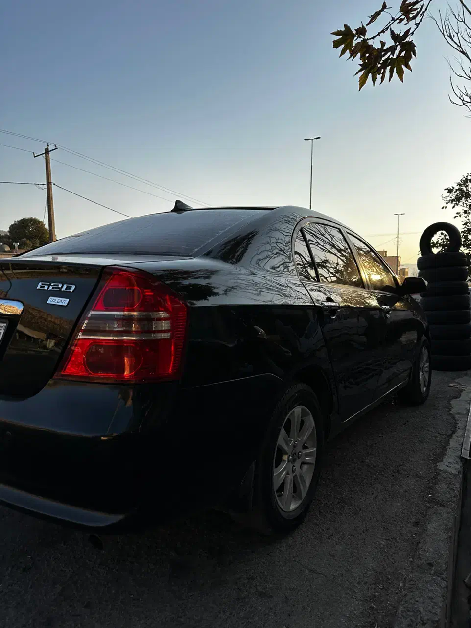 لیفان ۶۲۰-۱۸۰۰|خودرو سواری و وانت|ایلام, |دیوار