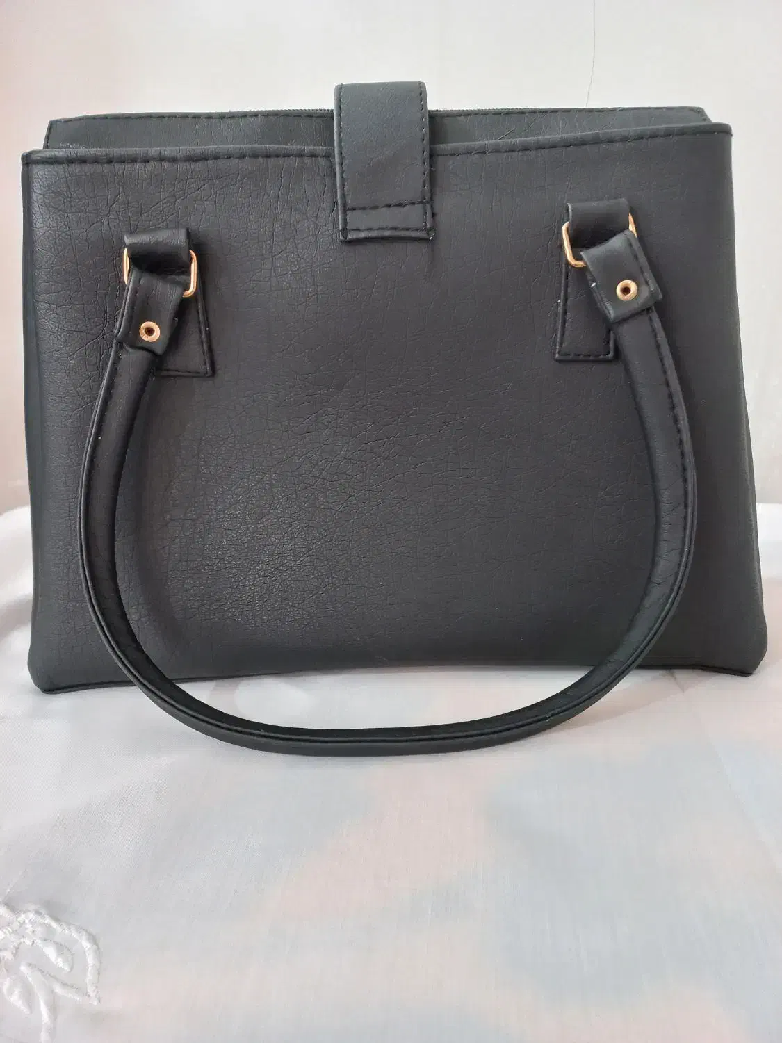 کیف|کیف، کفش، کمربند|ملایر, |دیوار