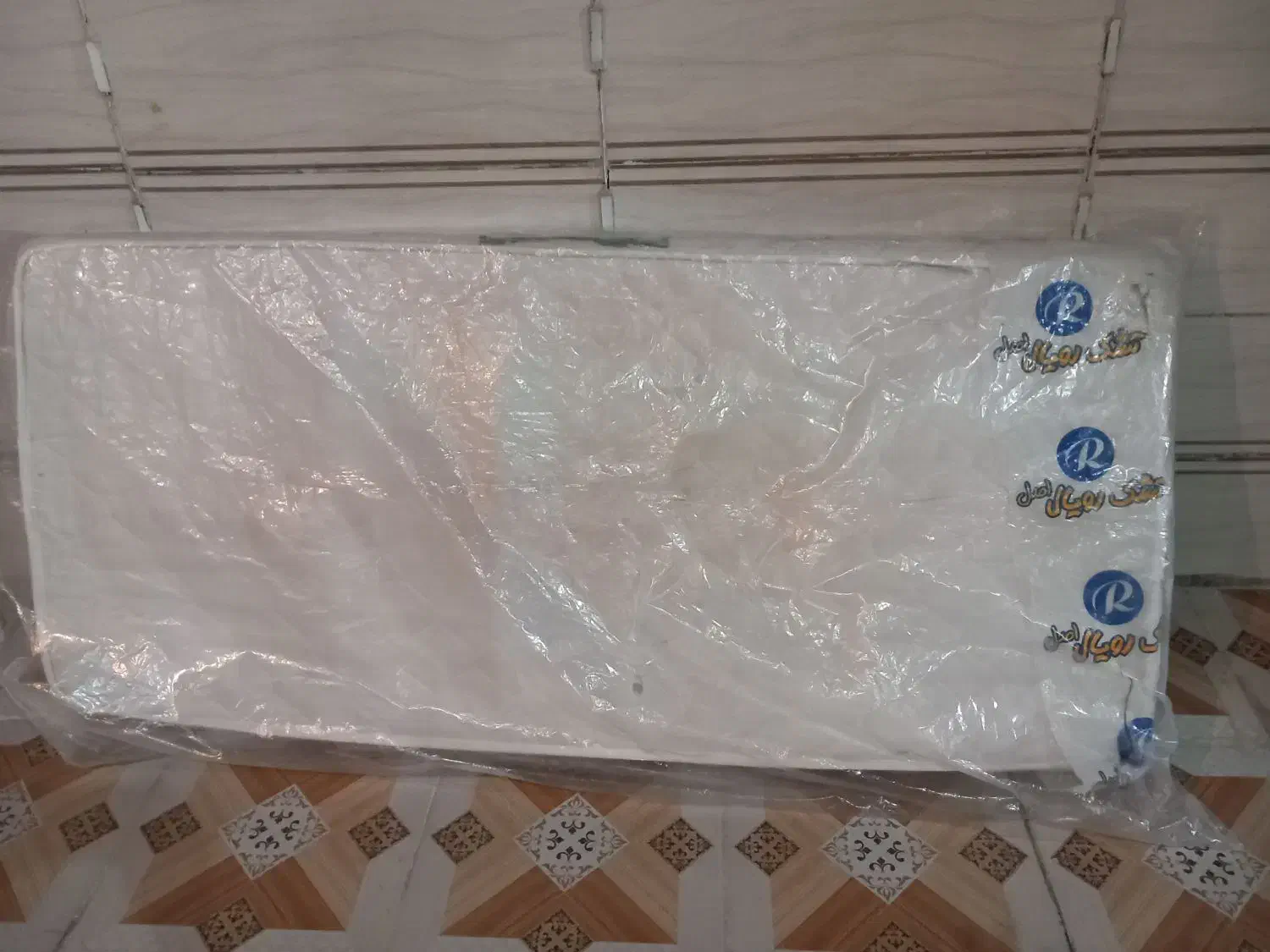 تشک رویال|تشک تختخواب|اندیمشک, |دیوار