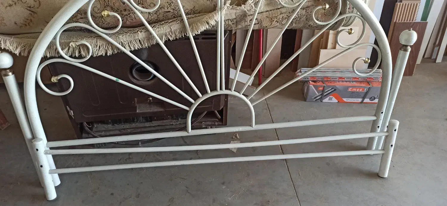 تخت دونفره فلزی فرفورژه سفید|تخت و سرویس خواب|مشهد, نوید|دیوار