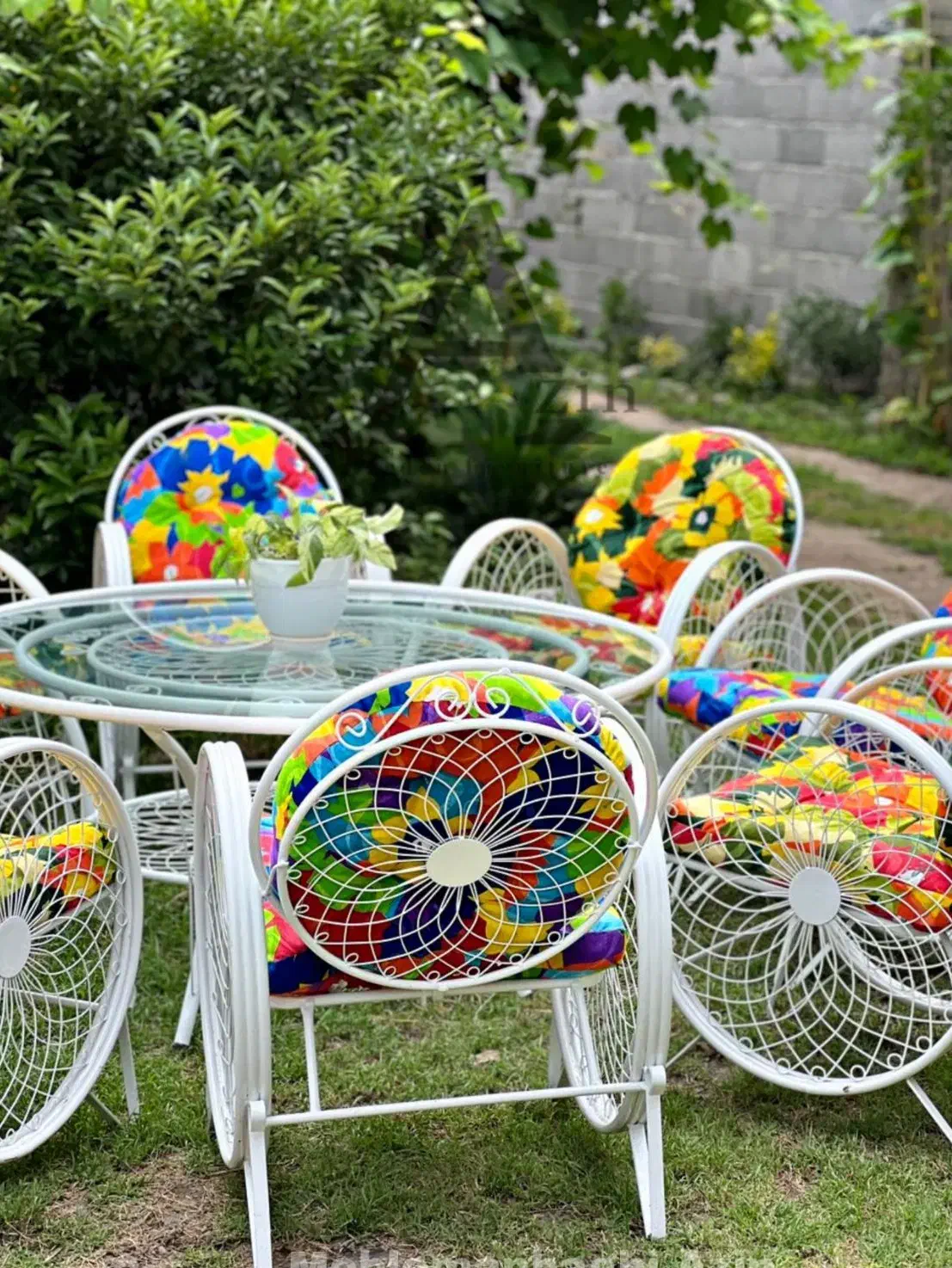 صندلی باغی گلبرگ / تاب باغی|میز و صندلی غذاخوری|تهران, جوانمردان (اندیشه)|دیوار