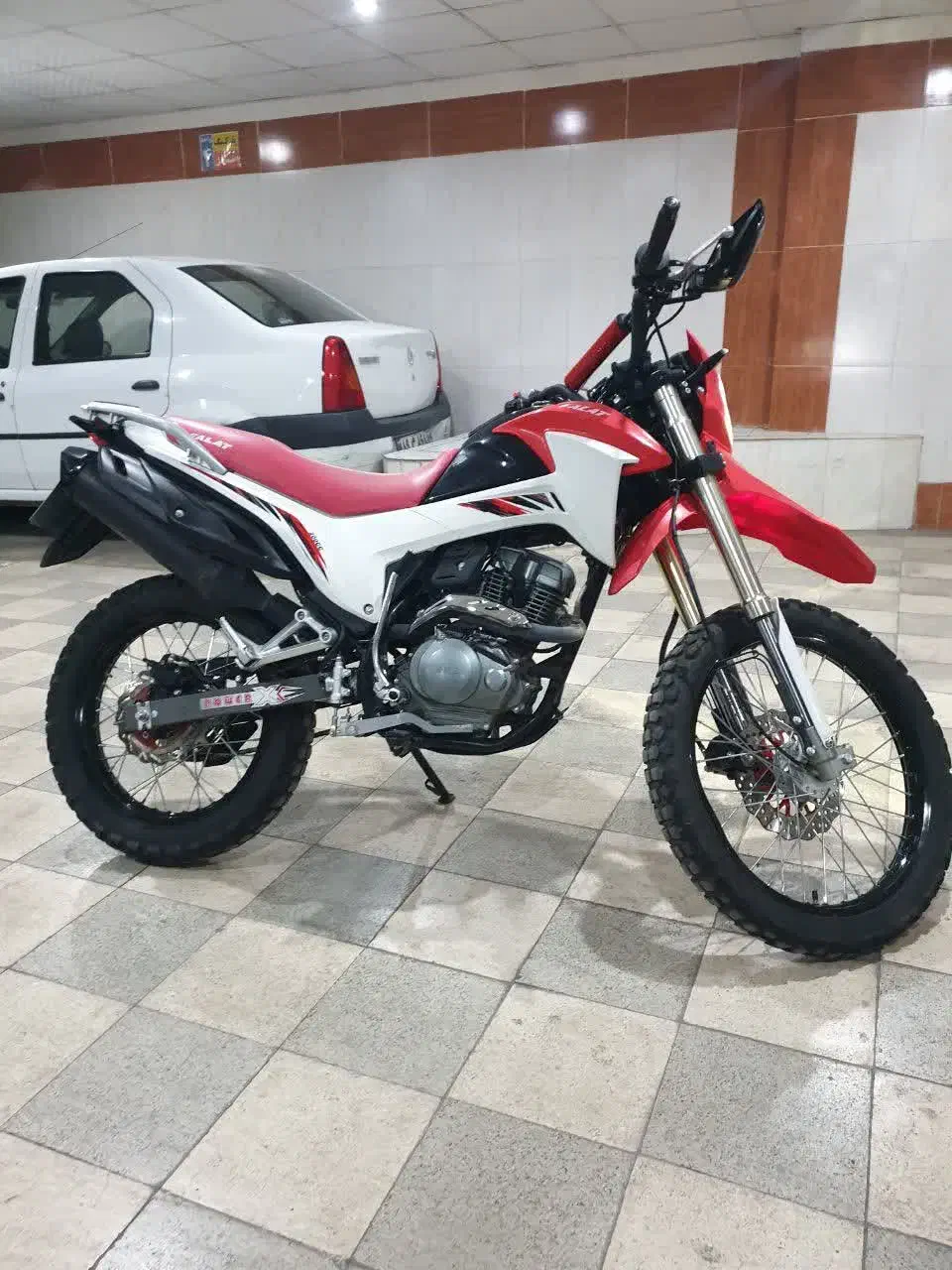 موتور فلات crf200|موتورسیکلت|مشهد, سراب|دیوار