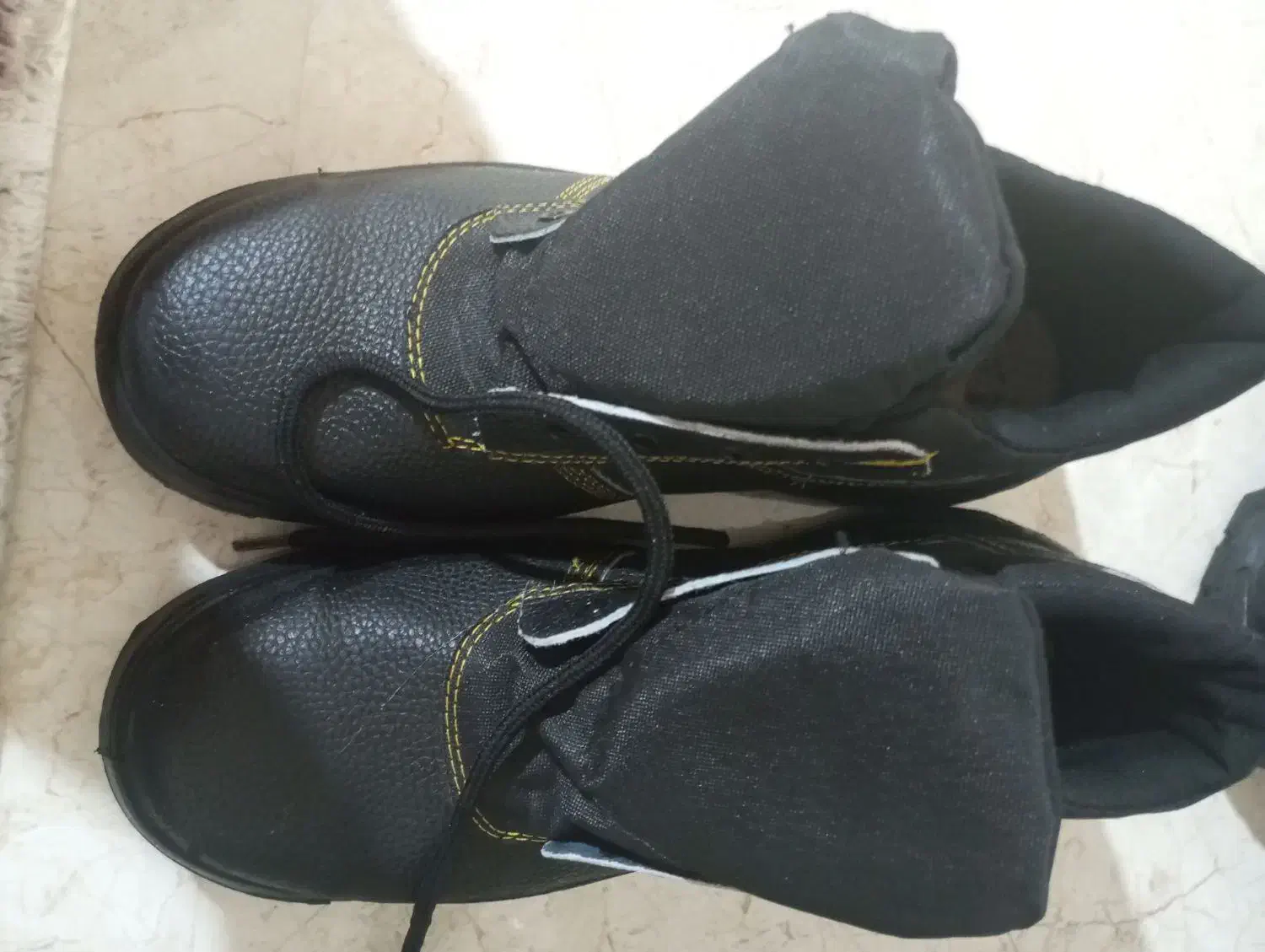 کفش|کیف، کفش، کمربند|خرم‌آباد, |دیوار