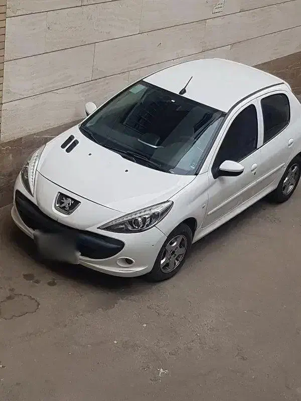 خودرو۲۰۷اتوماتیک|خودرو سواری و وانت|اصفهان, باغ زرشک|دیوار