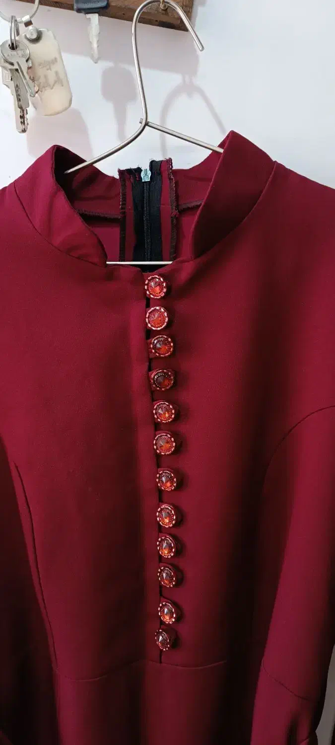 مناسب شب یلدا .مانتو زرشکی|لباس|سبزوار, گلشن|دیوار