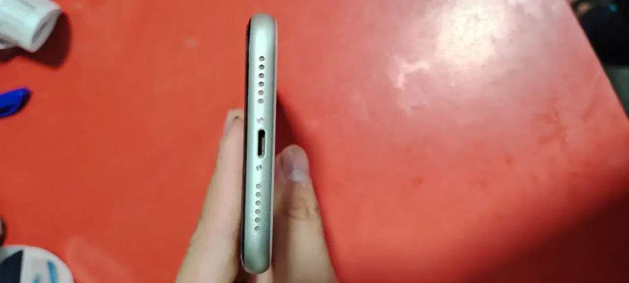 ایفون یازده نرمال|موبایل|گرگان, |دیوار