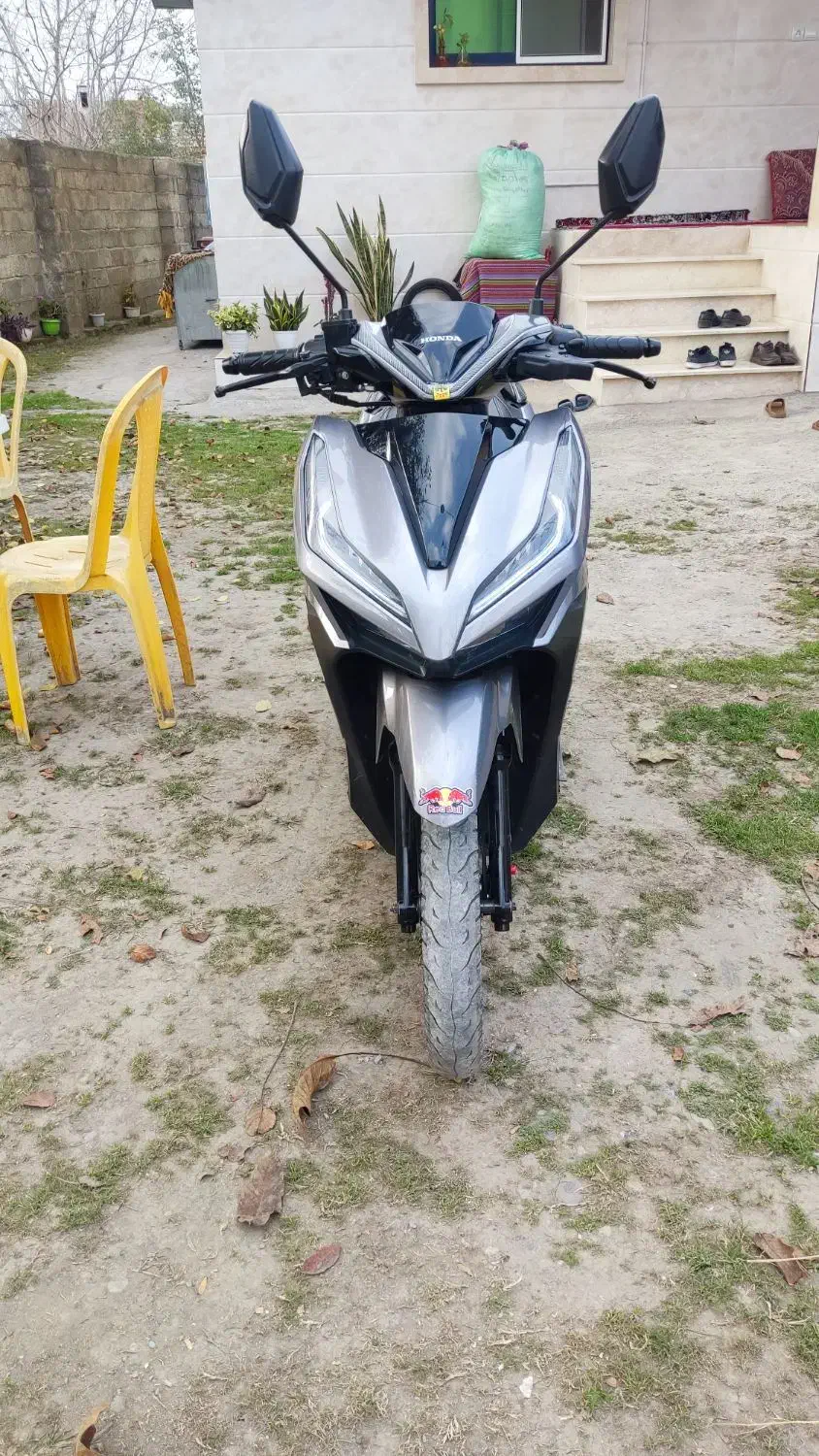 کیلیک خاکستری|موتورسیکلت|شاندرمن, |دیوار