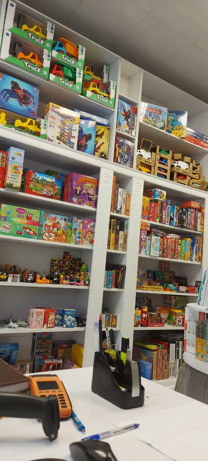 خانم با سابقه کار در فروشگاه نوشت افزار و کتابفروش|استخدام بازاریابی و فروش|تهران, شهرآرا|دیوار