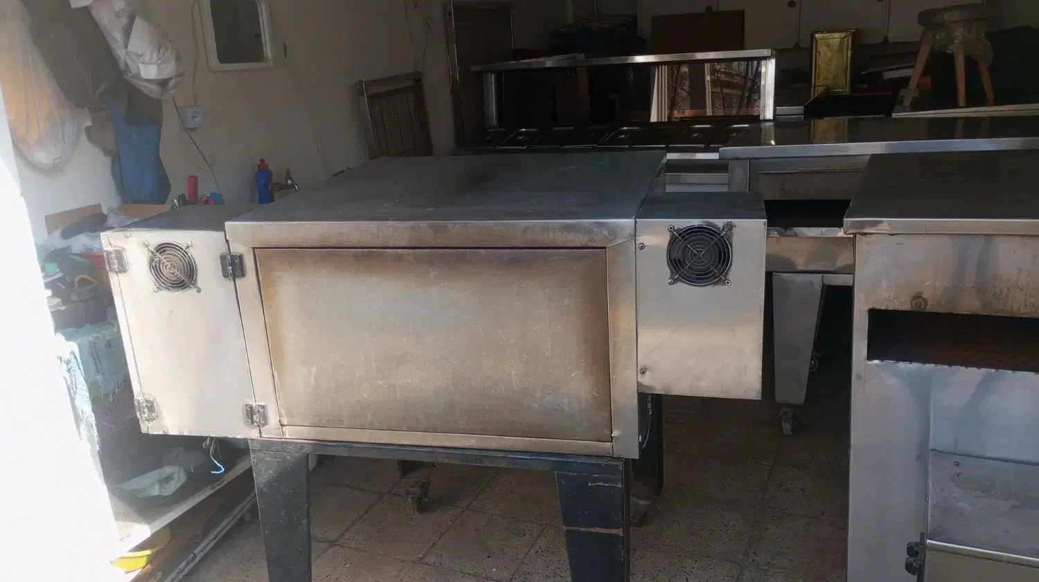 فر پیتزا ریلی|کافیشاپ و رستوران|تبریز, |دیوار