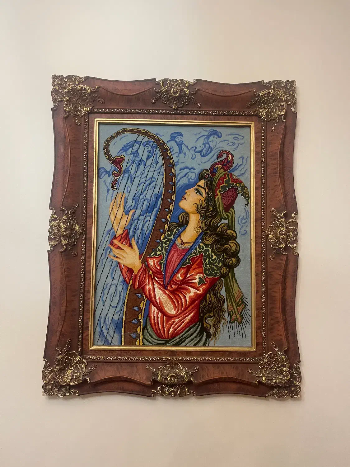 تابلو گلدوزی دست‌دوز با قاب چوبی سلطنتی|تابلو، نقاشی، عکس|تهران, امانیه|دیوار