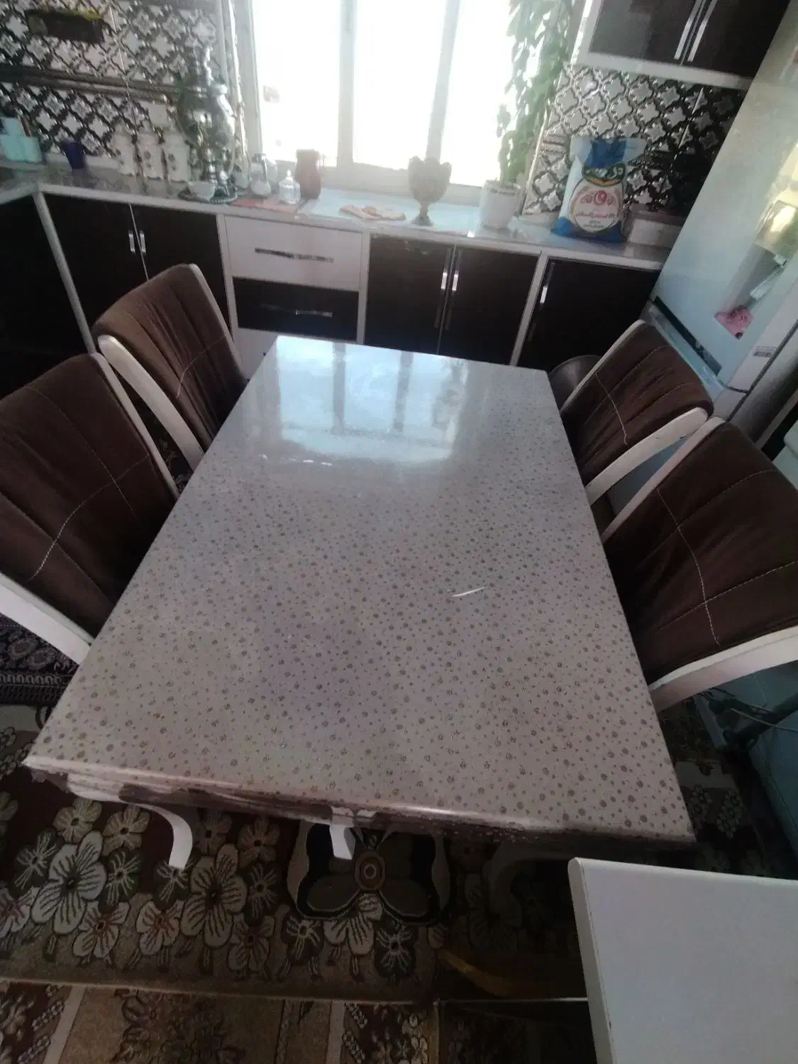 میز نهارخوری|میز و صندلی غذاخوری|مریوان, |دیوار