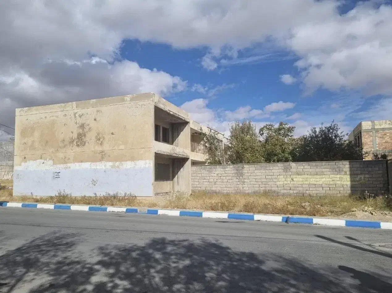 فروش زمین دارای جواز ساخت از شهرداری|فروش زمین و ملک کلنگی|مهاجران, |دیوار