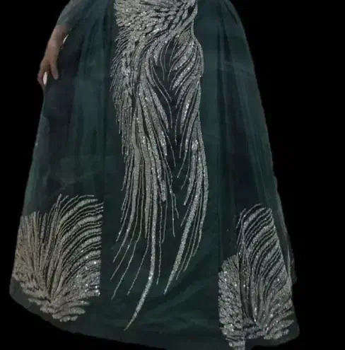 گالری لباس محلی تیدا|لباس|دهدشت, |دیوار