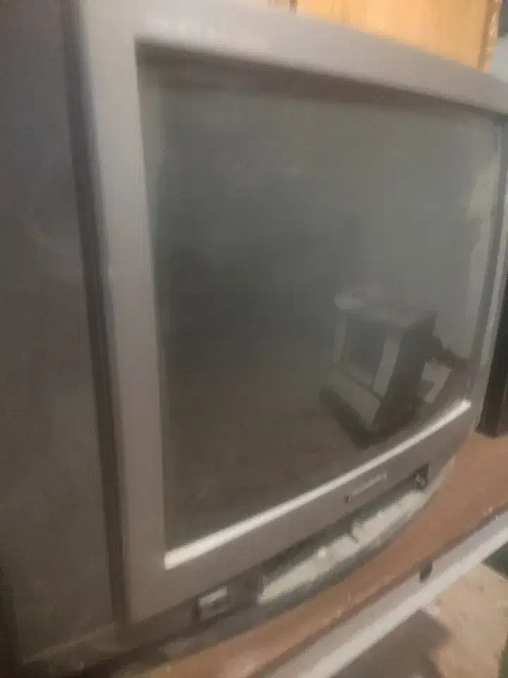 تلویزیون|تلویزیون و پروژکتور|اسفراین, |دیوار