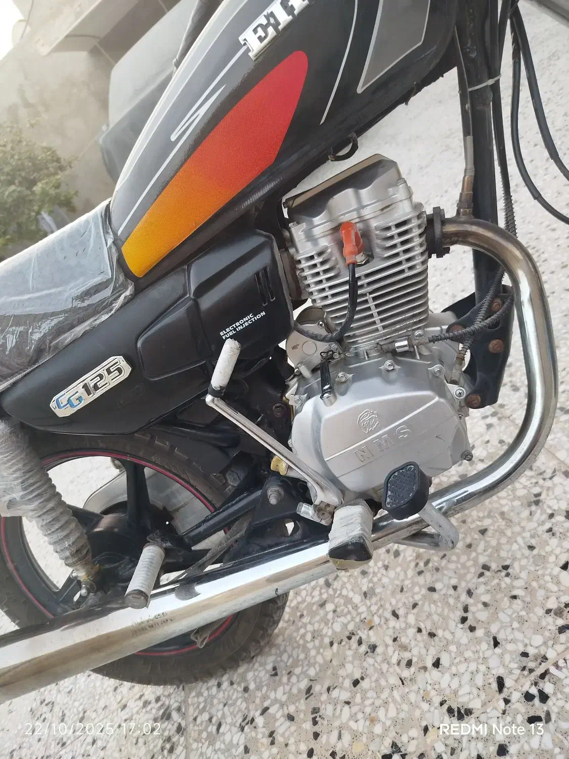 cg 125 خشک|موتورسیکلت|قشم, |دیوار