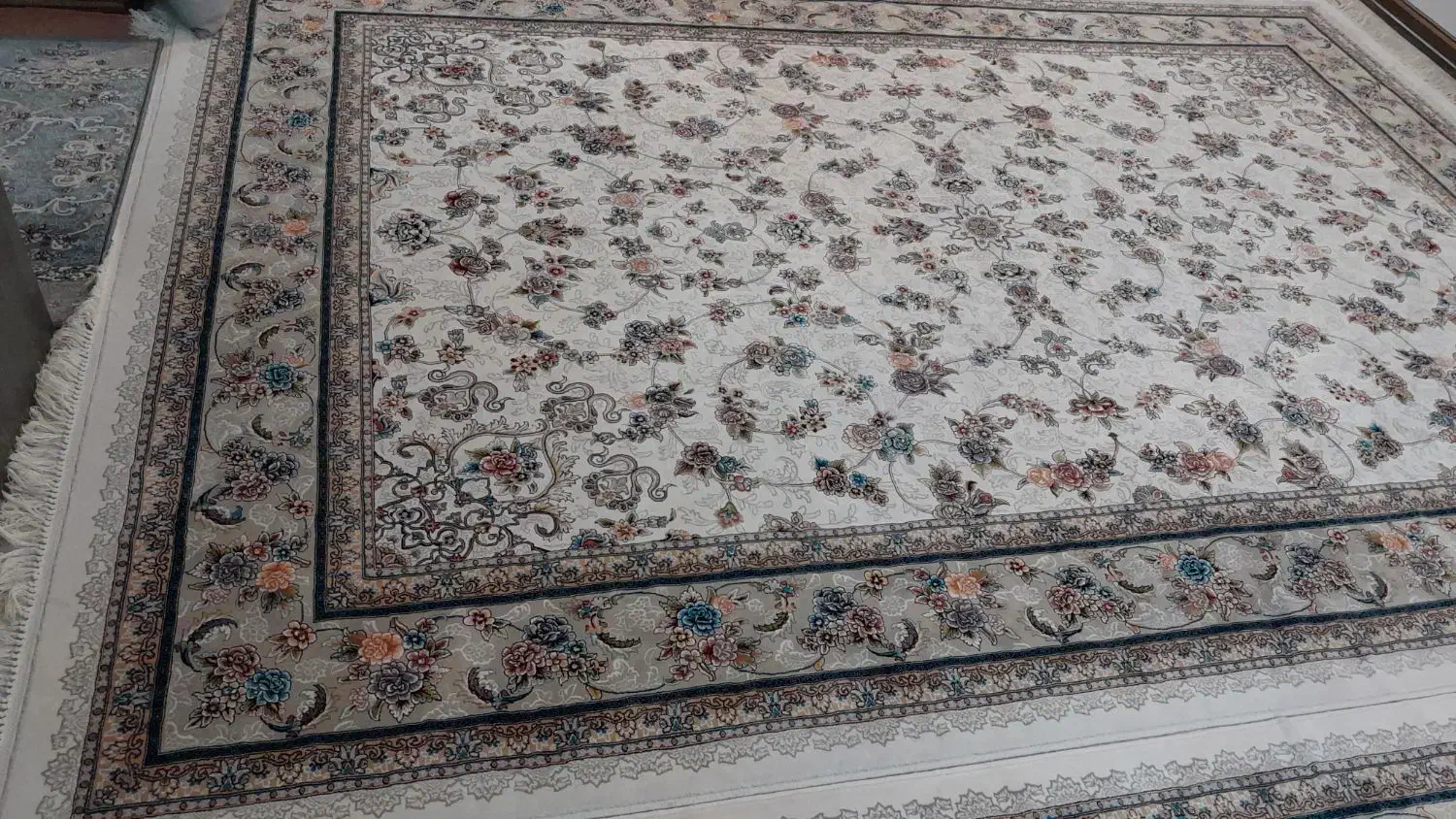 دو عدد فرش ۹ متری|فرش|رباطکریم, رباطکریم|دیوار