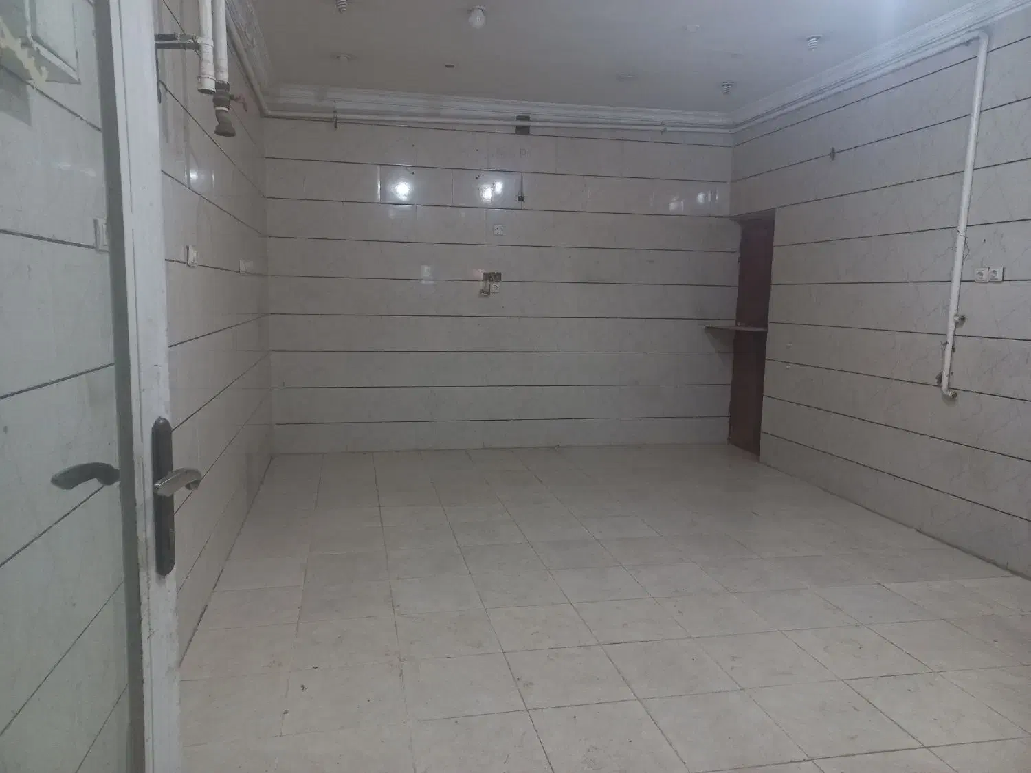 رهن و اجاره مغازه ۳۰ متری کیانشهر(منازل فرهنگیان)|اجارهٔ مغازه و غرفه|اهواز, منازل سپاه|دیوار