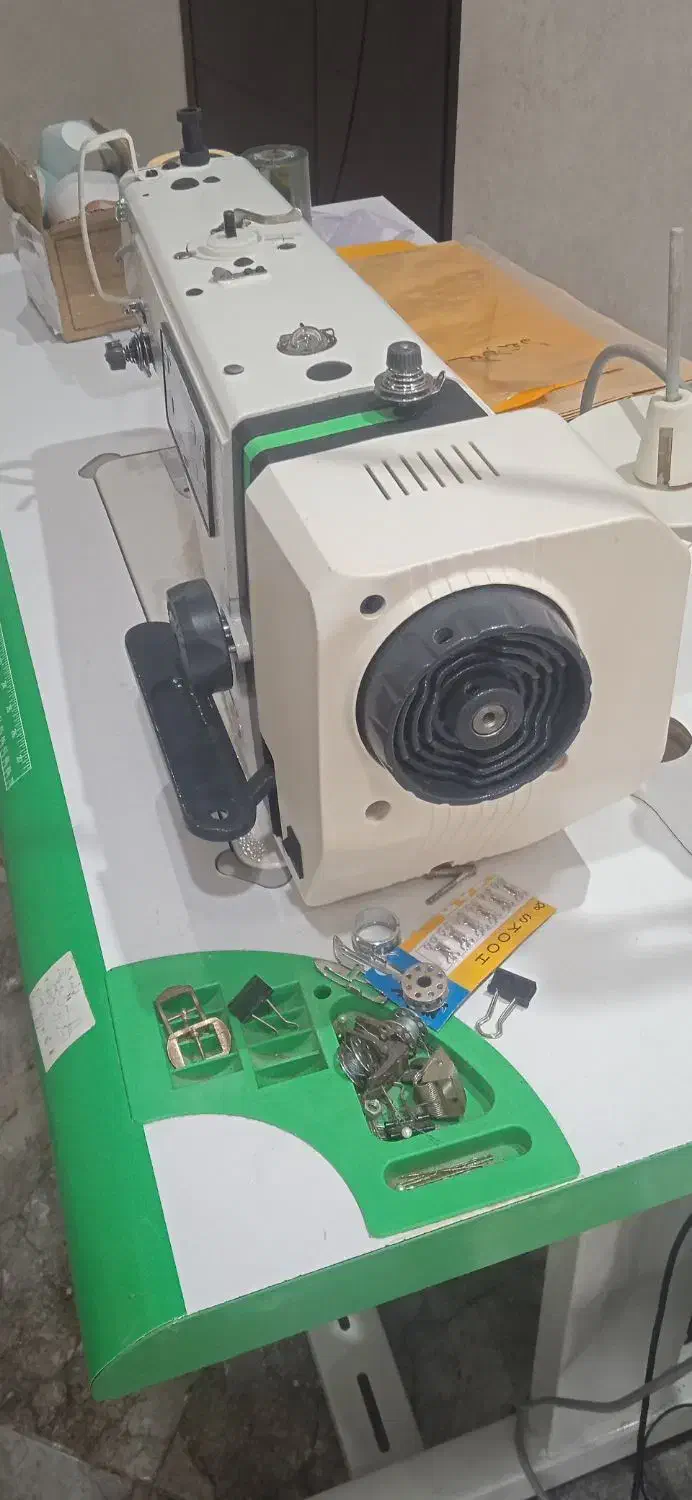 چرخ خیاطی صنعتی راسته دوز نازک دوز زوجی|چرخ خیاطی و ریسندگی|لاهیجان, گلستان|دیوار