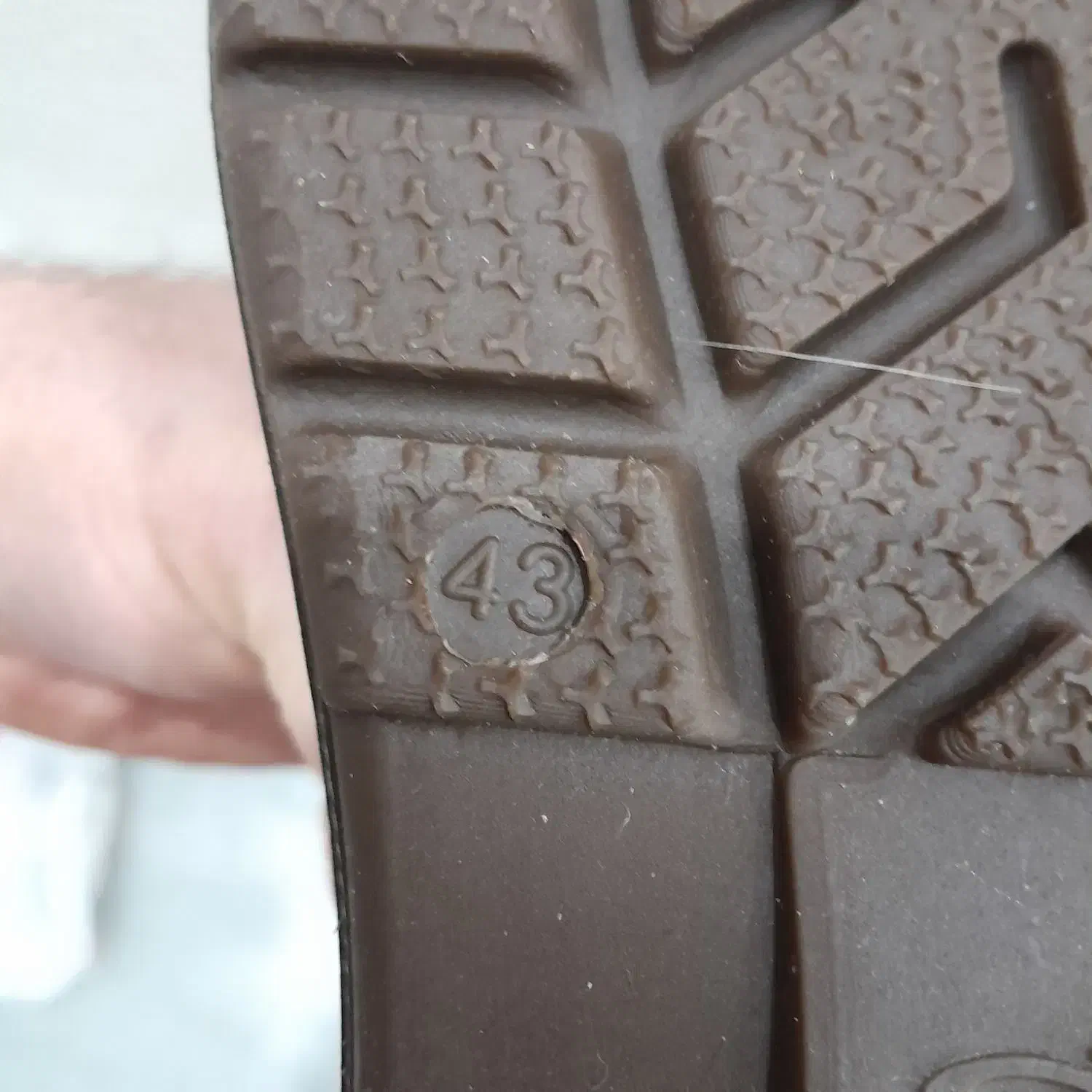 بوت چلنجر بهشتیان|کیف، کفش، کمربند|شاهین‌شهر, فردوسی|دیوار