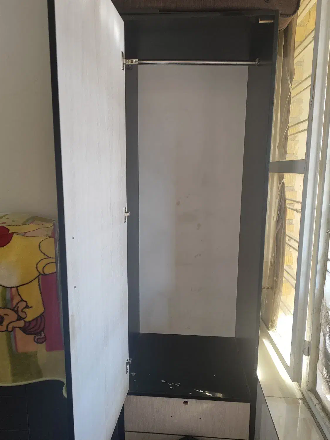 کمد لباسی درحد نو|جاکفشی، کمد، دراور|مرودشت, ابوذر شمالی|دیوار