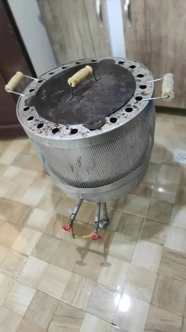 تنور گازی کاملا سالم و بی عیب|اجاق گاز و لوازم برقی پخت‌وپز|سنندج, |دیوار